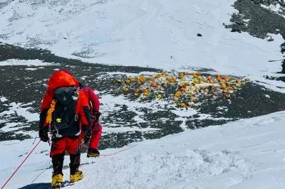 O que acontece com o corpo humano em resgates no Monte Everest