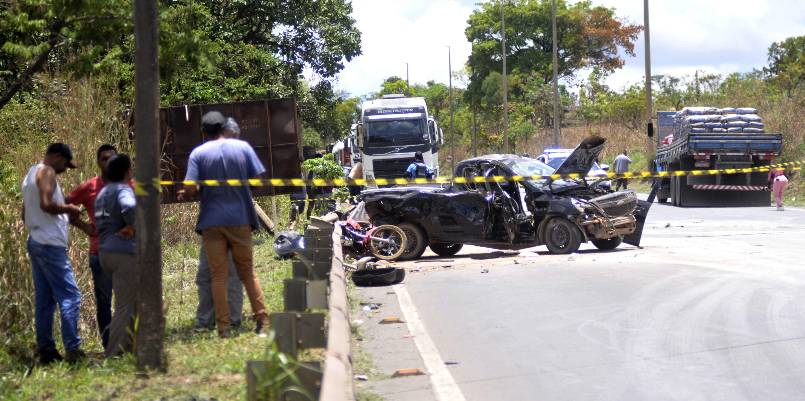 Como agir em acidentes graves na estrada? Veja guia de segurança